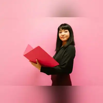 穆霜橙